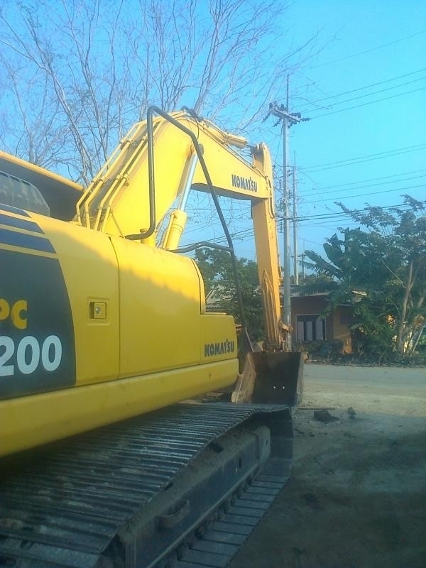 Komatsu PC 200 รุ่น 8
