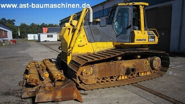 Komatsu D65 PX-12