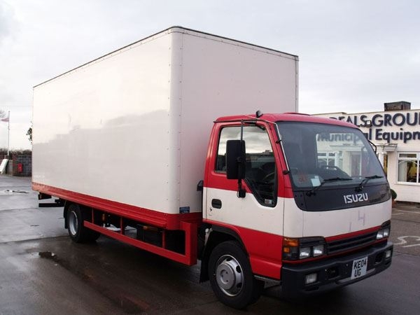 Isuzu NQR