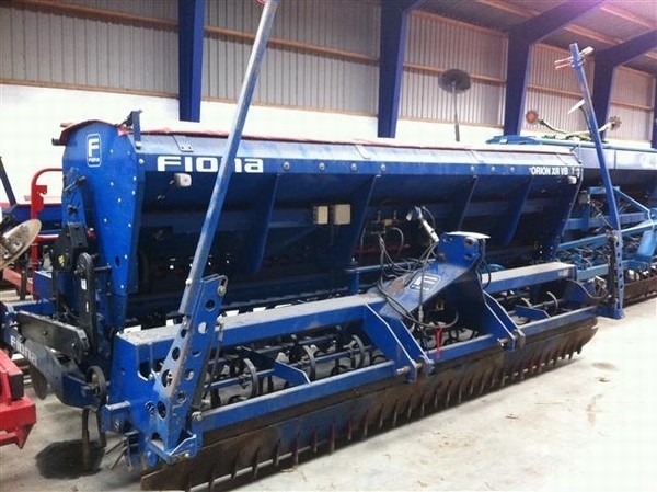 Fiona Seedcom XRVB