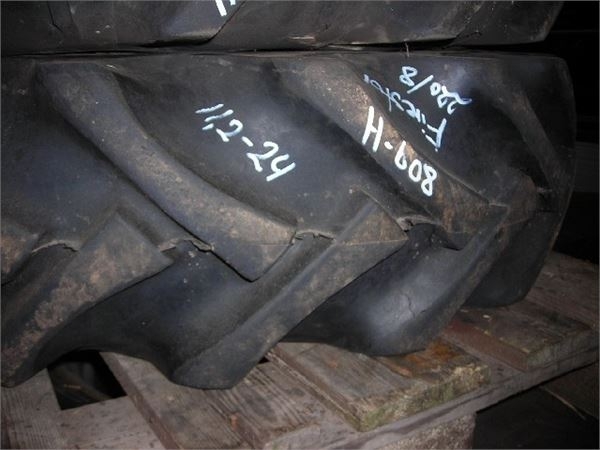 Firestone 11,2-24 220/8