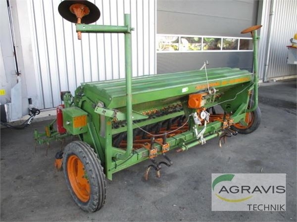 Amazone D8-30