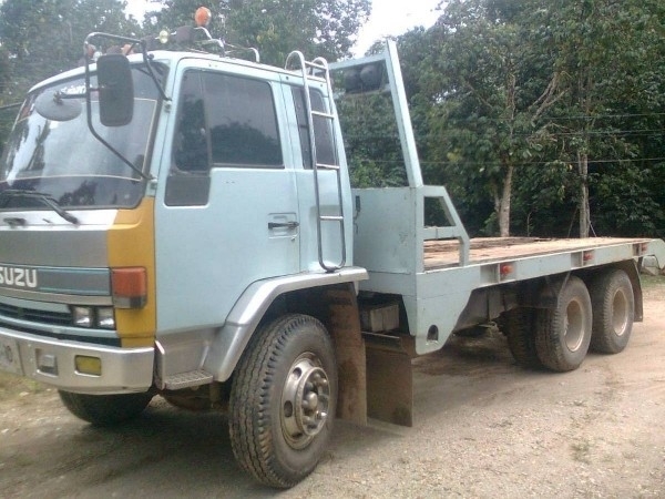 ISUZU PC200