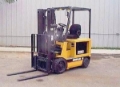 Cat 2EC25, Camion contrabalasat cu 4 roti, Stivuitoare