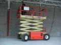 JLG CM2546, Scissor lifts, Construction