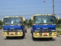 Hino -、フラットベッド／ドロップサイドトラック、輸送