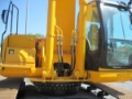 JCB JS 330, Lánctalpas kotrók, Építőipari gépek