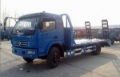Dongfeng 东风多利卡小挖机平板拖车, Camion plateau ridelle, Transport