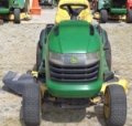John Deere L130, 割草機, 路面照料