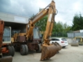 Case 688, Wheeled excavators, Construction
