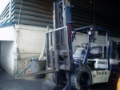 Komatsu FD30H-11、四輪フォークリフト、資材運搬設備
