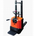 BT SPE 125L, Gerbeur plateforme porté debout, Manutention