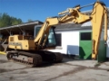 Case 988, Crawler excavators, Construction