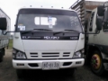 Isuzu NQR70RY52E、フラットベッド／ドロップサイドトラック、輸送