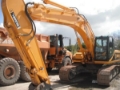 JCB JS 330 LС, Bagri goseničarji, Gradbeništvo