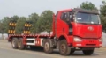 FAW 解放J6前四后八挖机拖板车, รถบรรทุกพื้นเรียบ, เครื่องจักรงานขนส่ง