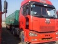 解放J6双驱半挂车 半挂牵引车, หางเทรลเลอร์ขนย้ายพาหนะ, เครื่องจักรงานขนส่ง