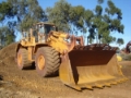 Caterpillar 988H, Kolesové nakladače, Stavebníctvo