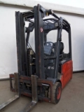Linde E16L-01 386, Ladekrane, LKW/Transport