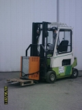Clark CTM16S, Empilhadores de 4 rodas contrabalançadas, Manuseamento de materiais