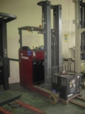 Nissan Reach Truck, Wózki widłowe wysokiego składowania, Magazynowanie