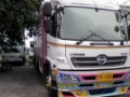 Hino HINO FL 500, Тентовані вантажівки, Транспорт