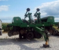 Great Plains 2000, Perforatoare, Utilaje agricole