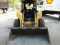 John Deere 325, Mini incarcator, Utilaje constructii