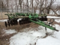 John Deere 712, Plugovi obrtači, Poljoprivreda