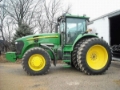 John Deere 7530、200馬力上のトラクター、農業