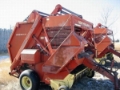 New Holland 851, Körbálázók, Mezőgazdasági gépek