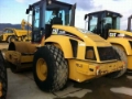 Caterpillar CS-563EFV, Rolos, Construção