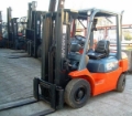 Toyota 02 7 FDF 25, 4-Rad Gabelstapler, Flurförderzeuge