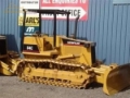 Caterpillar D4C, Utovarivaču guseničara, Gradjevinarstvo