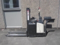 CROWN CROWN WD2330S 2 PALL LEDESTABL, Поводковые электроштабелеры, Складская техника