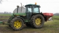 约翰迪尔 2650A、拖拉机 80-99 hp、农业机械