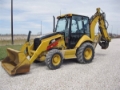 Caterpillar 416E, Retrocargadoras, Construcción