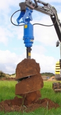 Komac 1, Perforatoare, Utilaje constructii