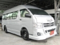 Toyota HIACE COMMUTER 2.5 D4D, Панельные фургоны , Транспорт