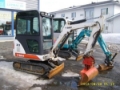 Bobcat 322X HYDRAULISESTI LEVIÄVÄLLÄ ALAVAUNULLA 2 KAUHAA, Mini bagri <7t, Gradbeništvo