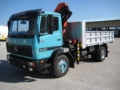 Mercedes-Benz 1520, Camion plateau ridelle avec grue, Transport