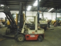 Nissan EH02A20U, 4-wheel counterbalanced truck, Material Handling