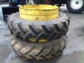 Michelin 14.9-38, Roti duble, Utilaje agricole