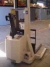 Crown 20MT110A, Pedestrian stacker, Material Handling