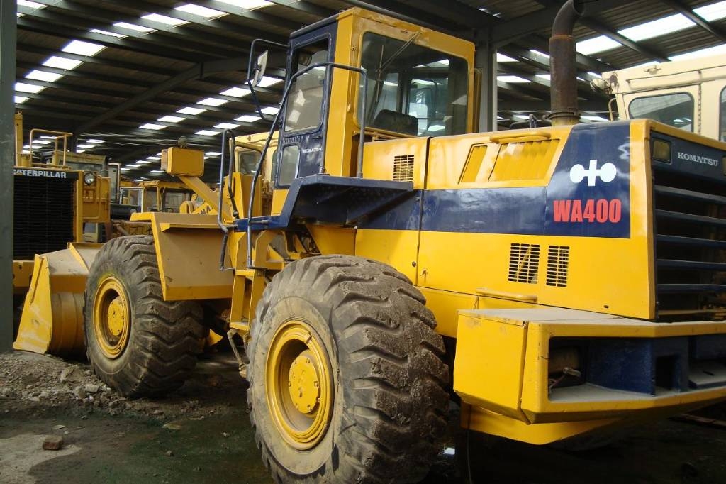 komatsu wa400-1 - 轮胎式装载机,,制造年份:2004 - mascus台湾