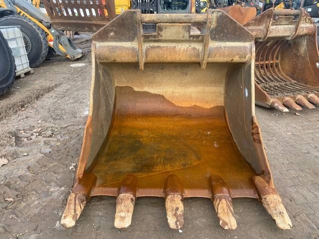 Other (5654) 1.70 m H. Schoch TL / bucket