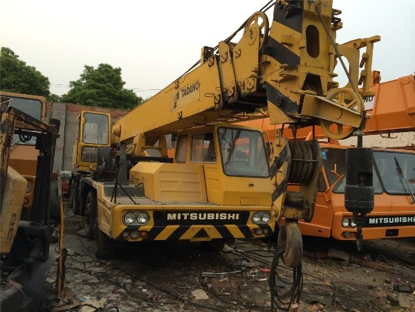 tadano tl300e (original from japan) - 全路面起重机/吊车,价格:nt$