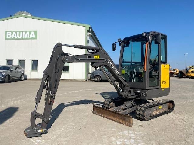 Volvo EC 20 E MIETE / RENTAL (12001540)