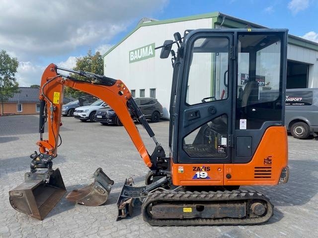 Hitachi ZX 19-6 CR MIETE / RENTAL (12005522)