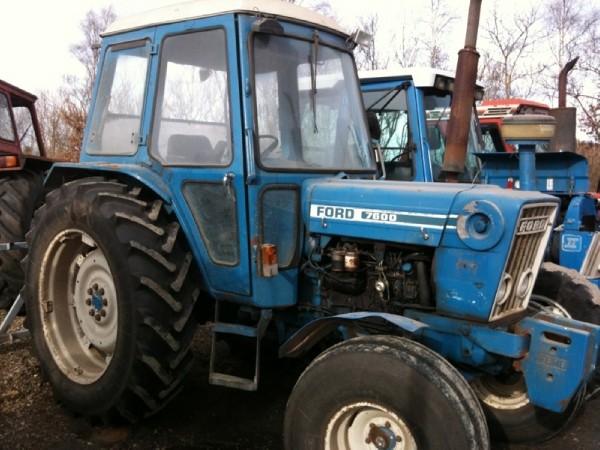 7600 Ford model tractor used #2